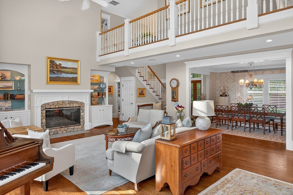 9 High Rdg Dr Mattapoisett, MA 02739