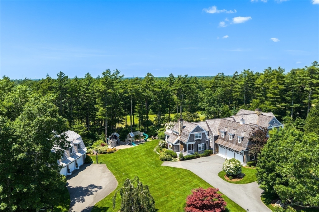 9 High Rdg Dr Mattapoisett, MA 02739