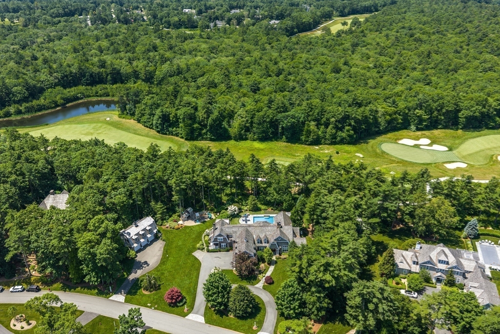 9 High Rdg Dr Mattapoisett, MA 02739