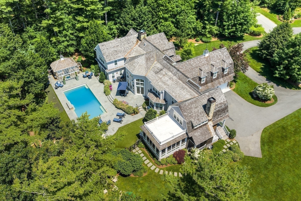 9 High Rdg Dr Mattapoisett, MA 02739