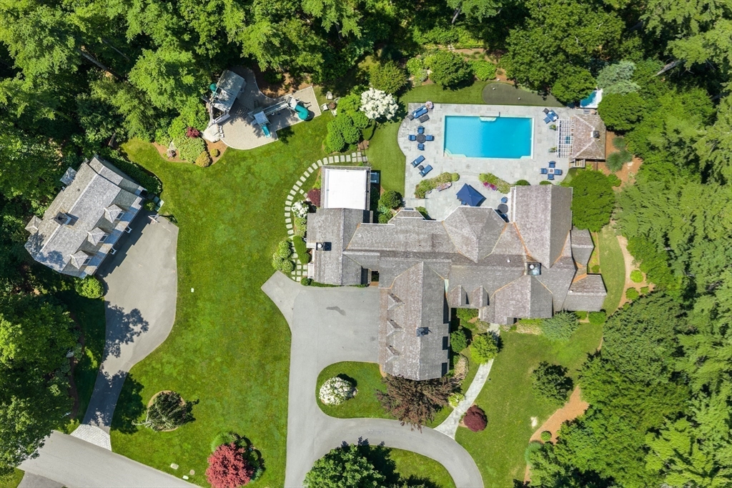 9 High Rdg Dr Mattapoisett, MA 02739