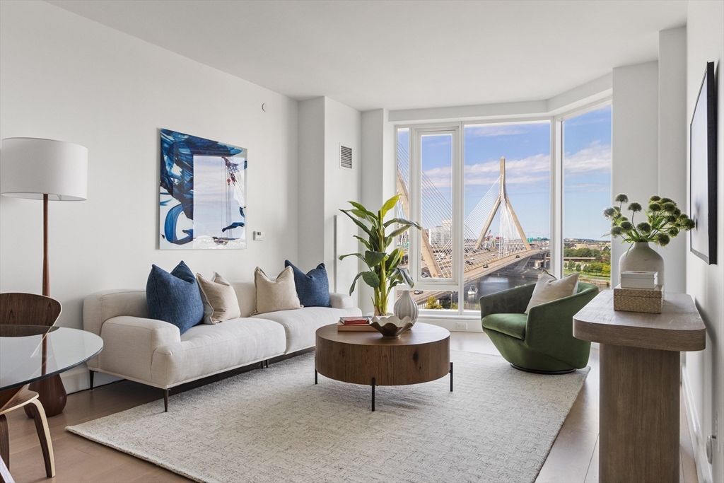 100 Lovejoy Wharf #11 H