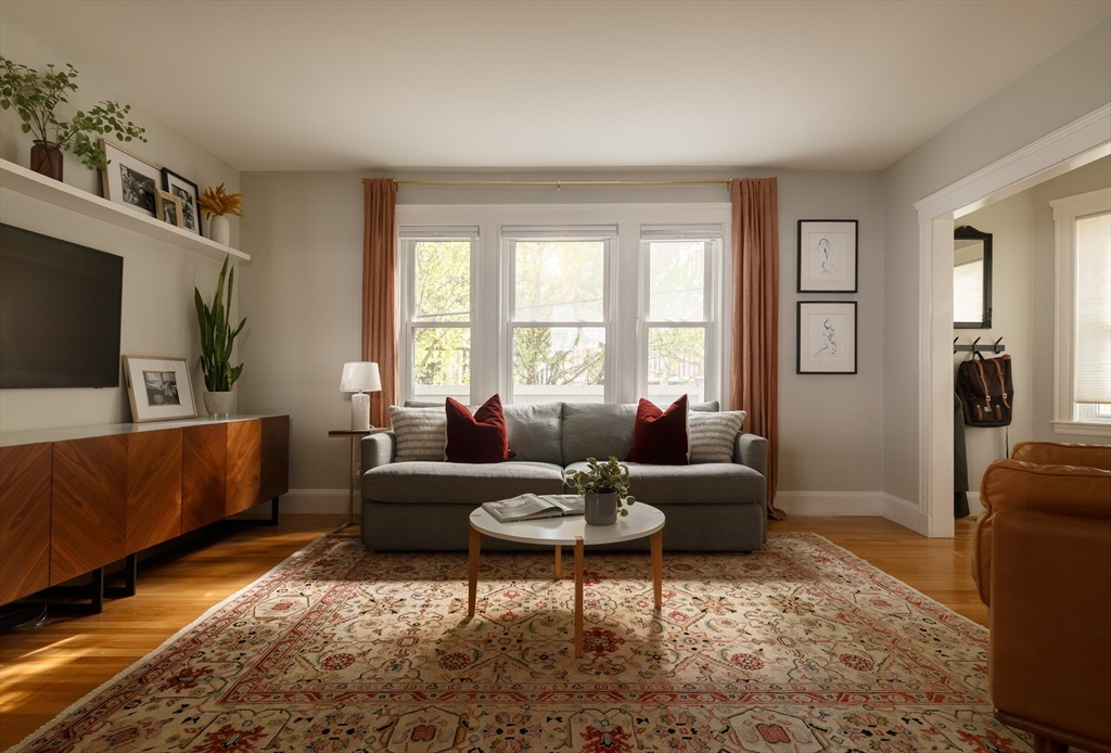 107 Grozier Rd #1 Cambridge, MA 02138