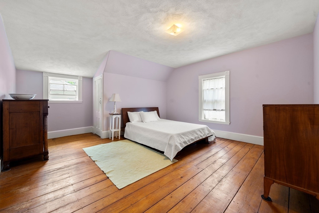 22 Eustis Ave Wakefield, MA 01880