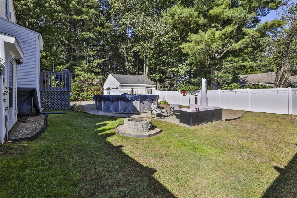 48 Bay State Rd Wakefield, MA 01880 48 Bay State Rd Wakefield, MA 01880
