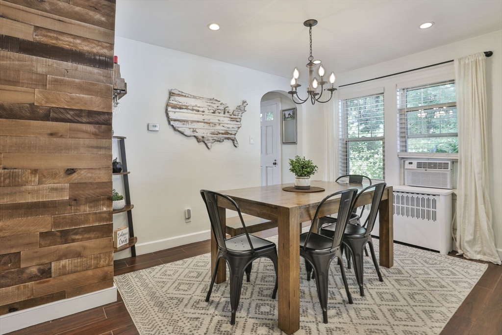 48 Bay State Rd Wakefield, MA 01880 48 Bay State Rd Wakefield, MA 01880