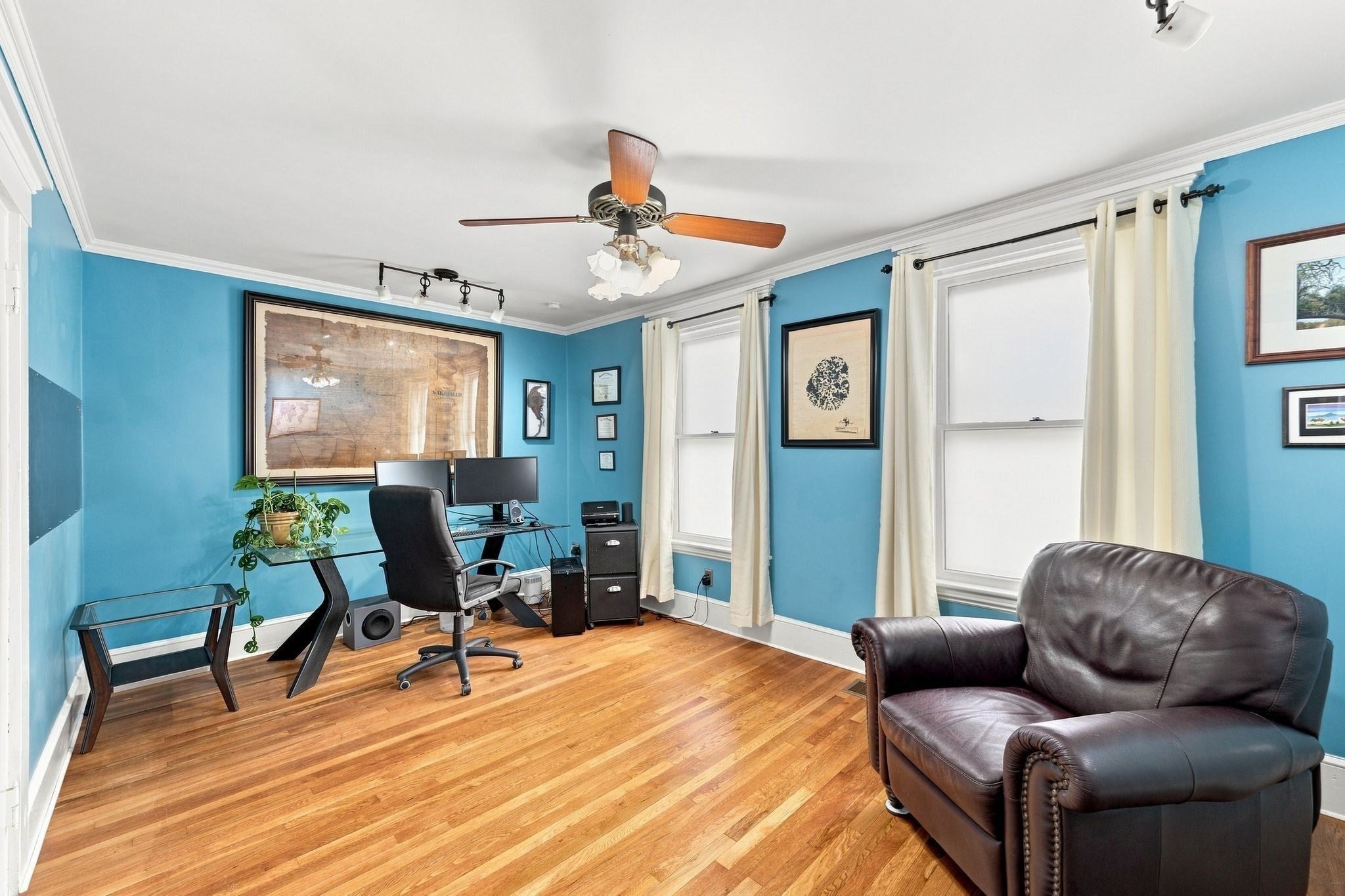 78 Oak St Wakefield, MA 01880