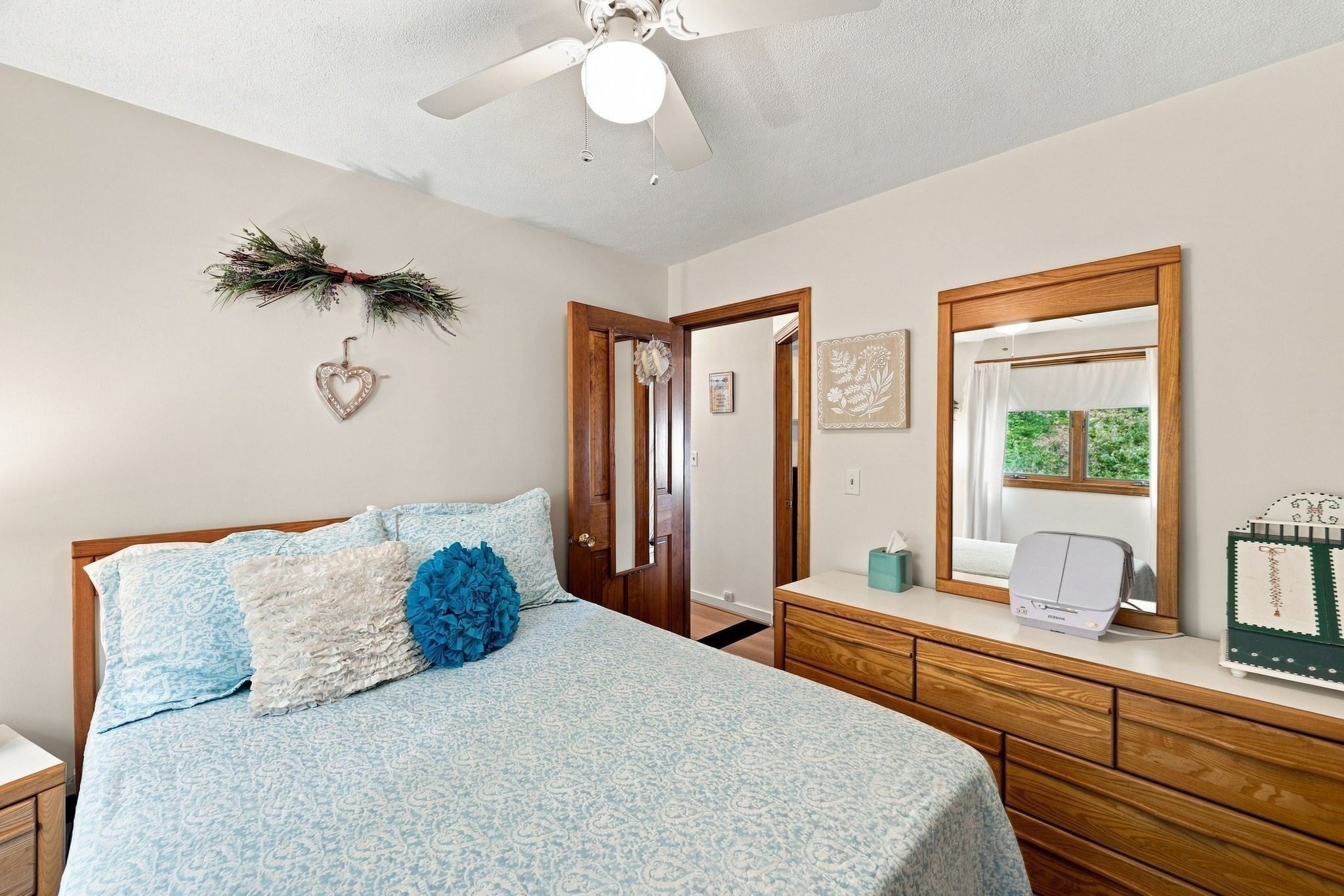 78 Oak St Wakefield, MA 01880
