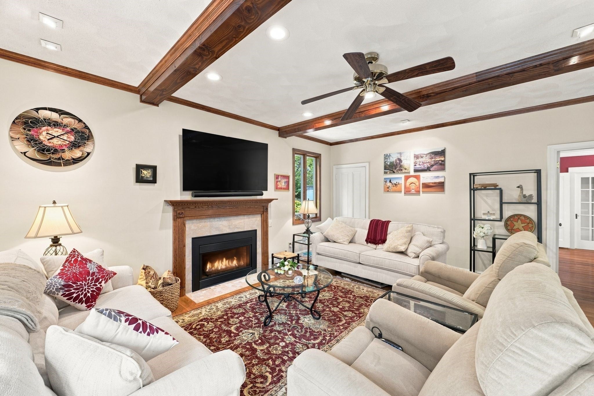 78 Oak St Wakefield, MA 01880