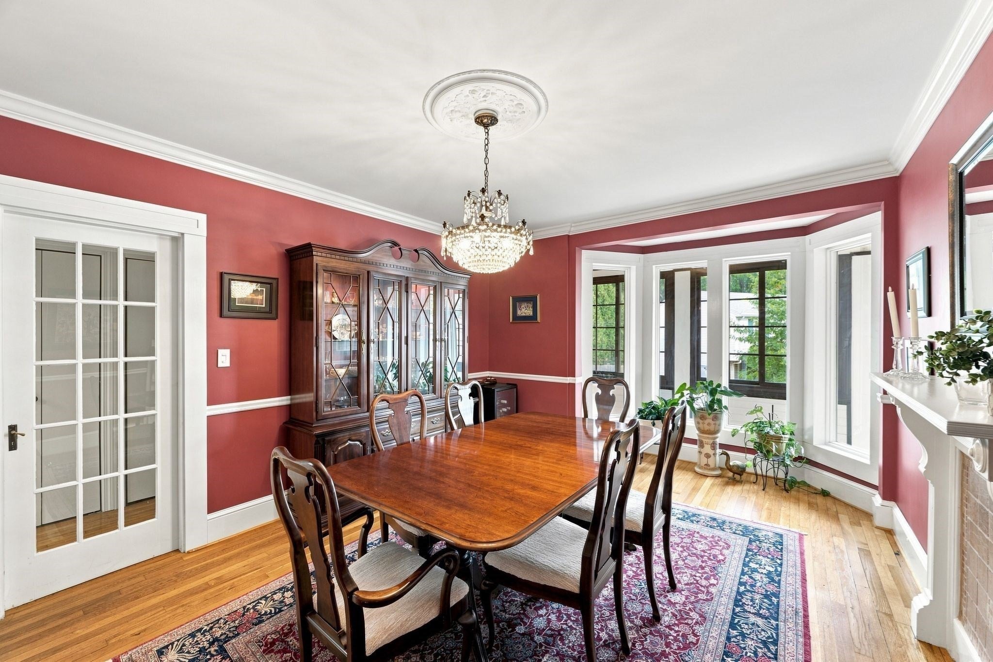 78 Oak St Wakefield, MA 01880
