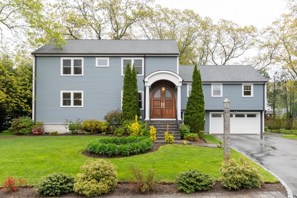 51 Lantern Rd