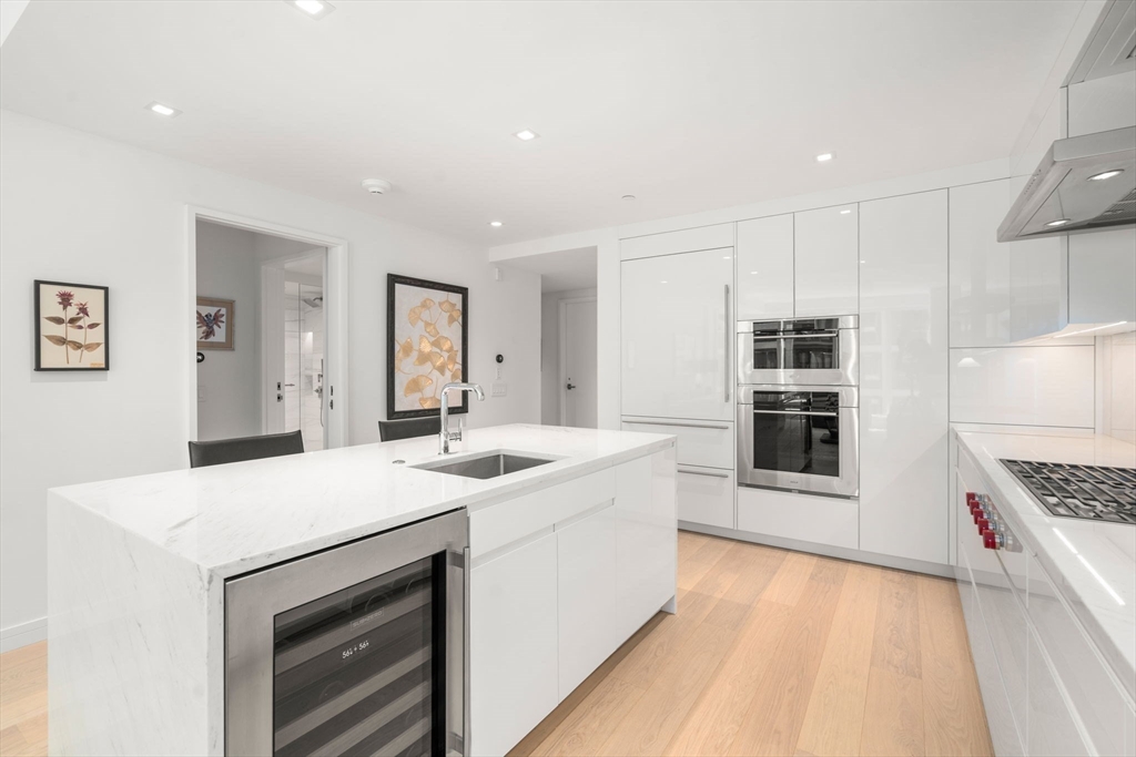 150 Seaport Blvd #8A Boston, MA 02210