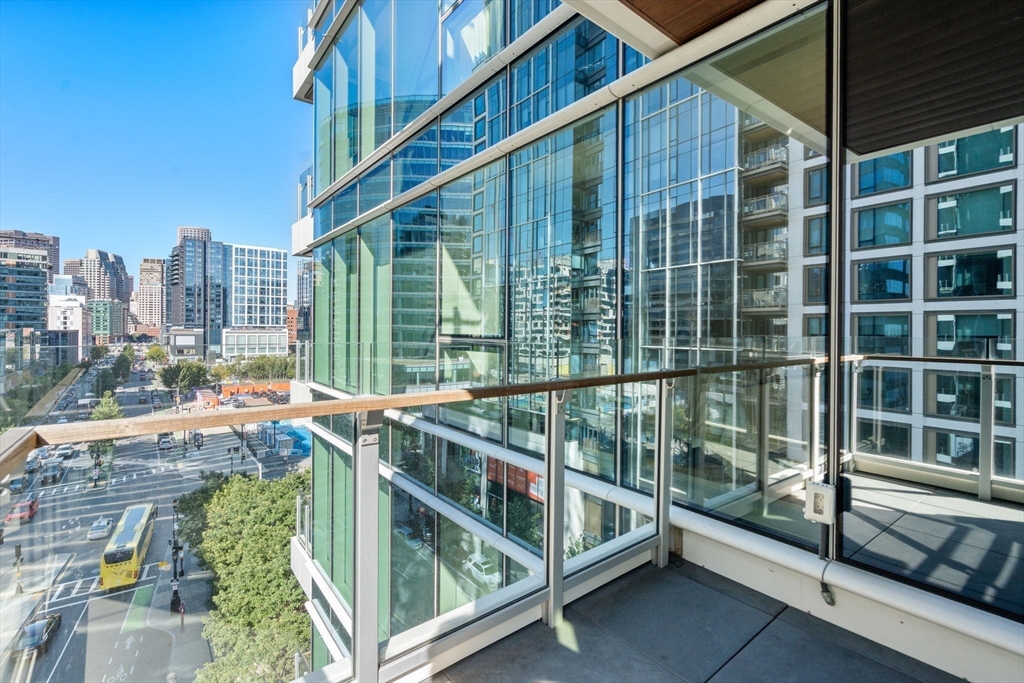 150 Seaport Blvd #8A Boston, MA 02210