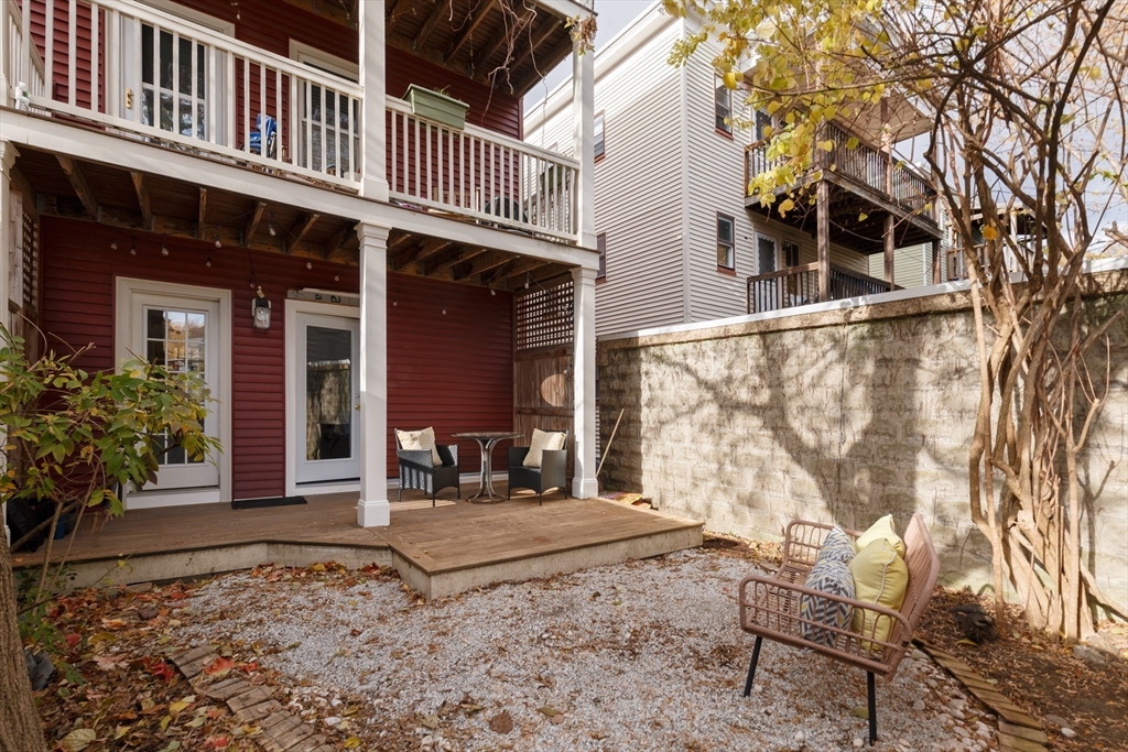 24 Washburn Ave #1 Cambridge, MA 02140