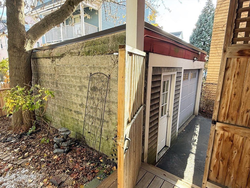 24 Washburn Ave #1 Cambridge, MA 02140