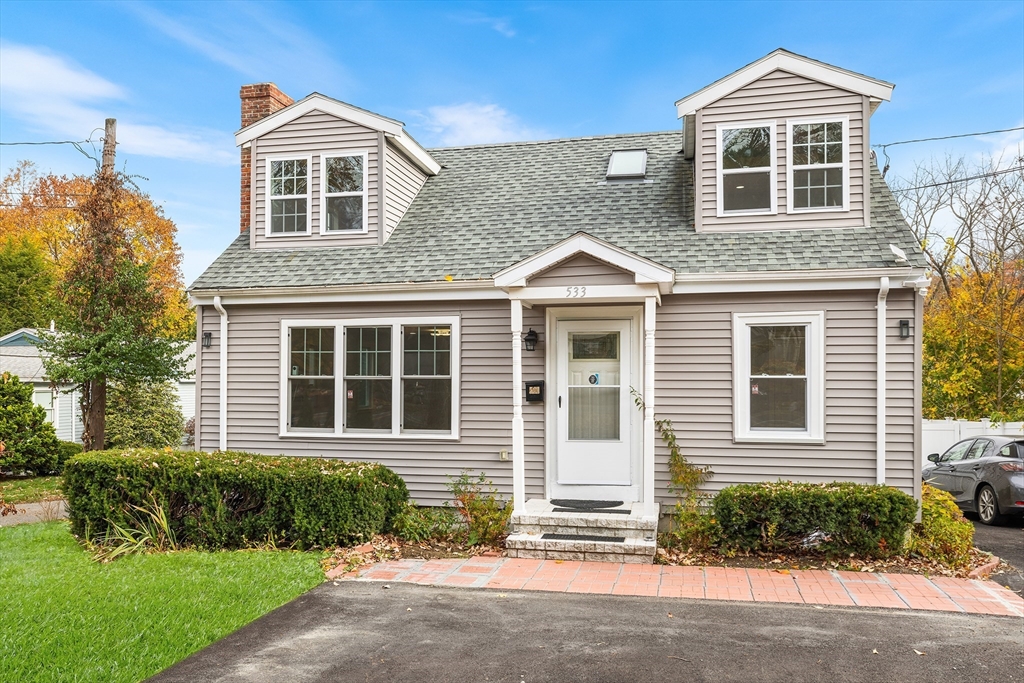 533 Marrett Rd