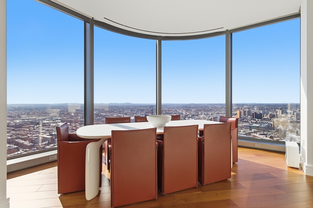 1 Dalton St #4205 Boston, MA 02115