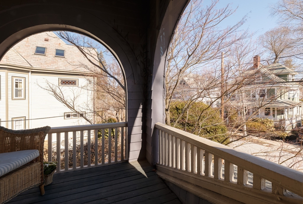 40 Marion Rd Watertown, MA 02472