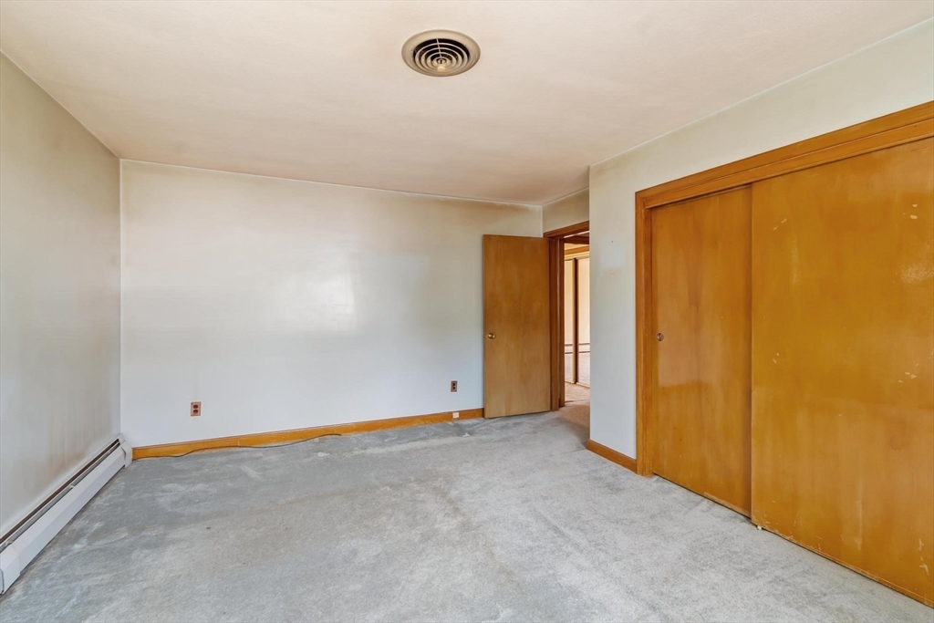 370 Albion St Wakefield, MA 01880
