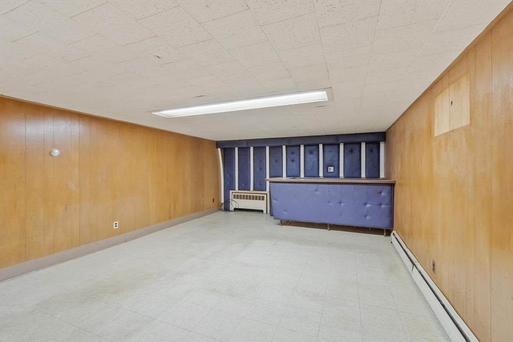 370 Albion St Wakefield, MA 01880