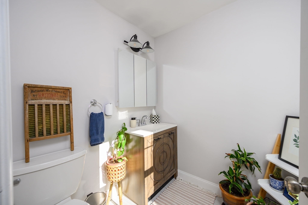 67 Idaho St Boston, MA 02126