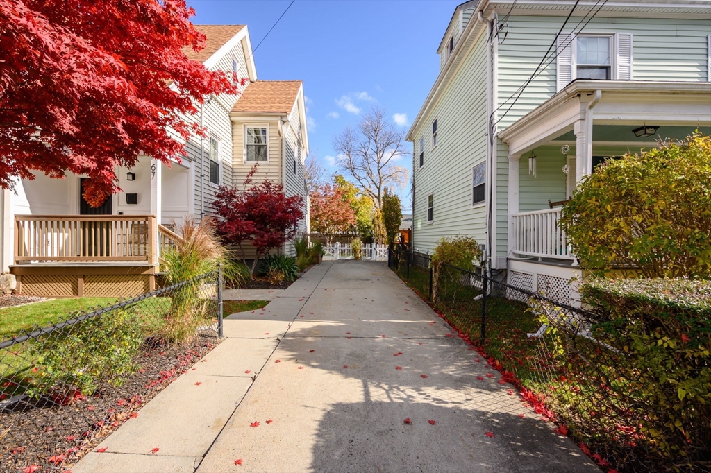 67 Idaho St Boston, MA 02126