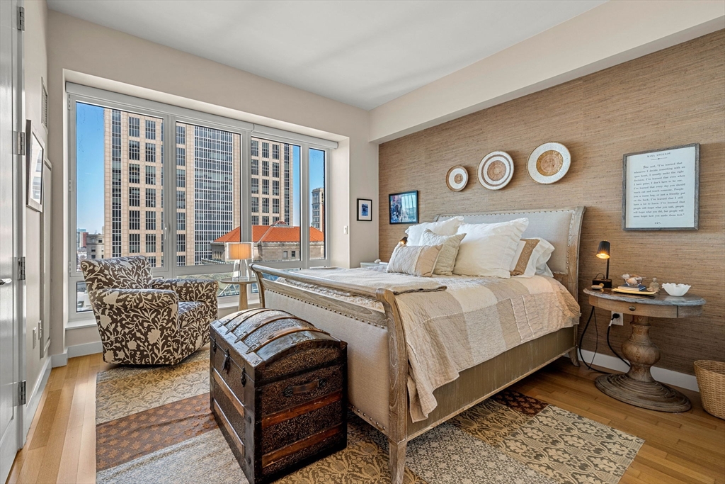 400 uart St #16J Boston, MA 02116