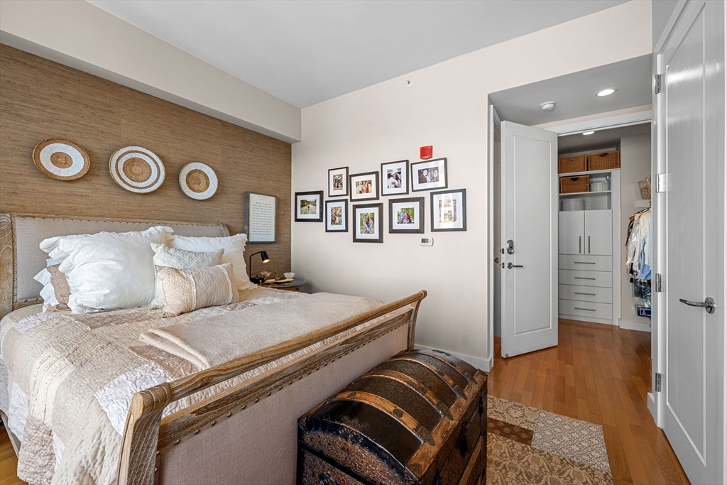 400 uart St #16J Boston, MA 02116