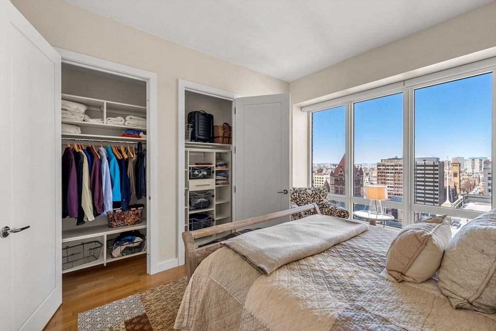 400 uart St #16J Boston, MA 02116