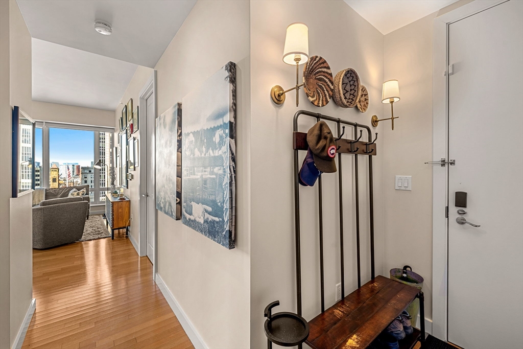 400 uart St #16J Boston, MA 02116