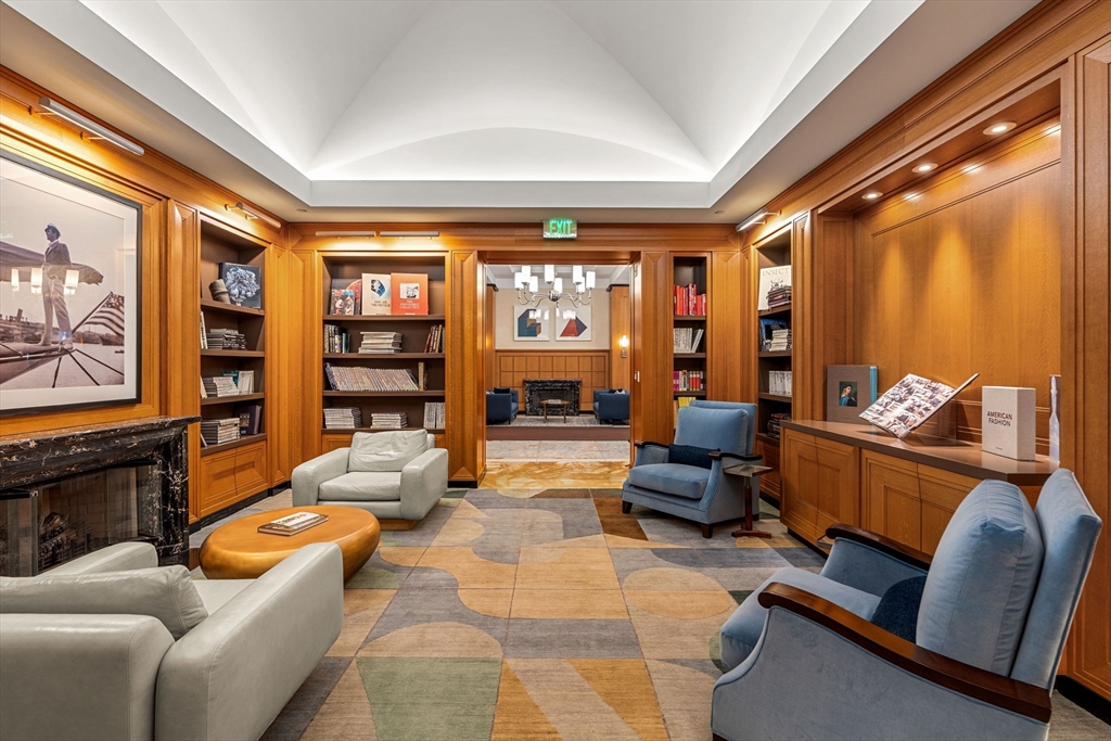 400 uart St #16J Boston, MA 02116