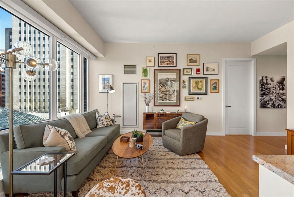 400 uart St #16J Boston, MA 02116