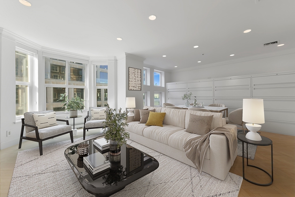 300 Boylston St #714
