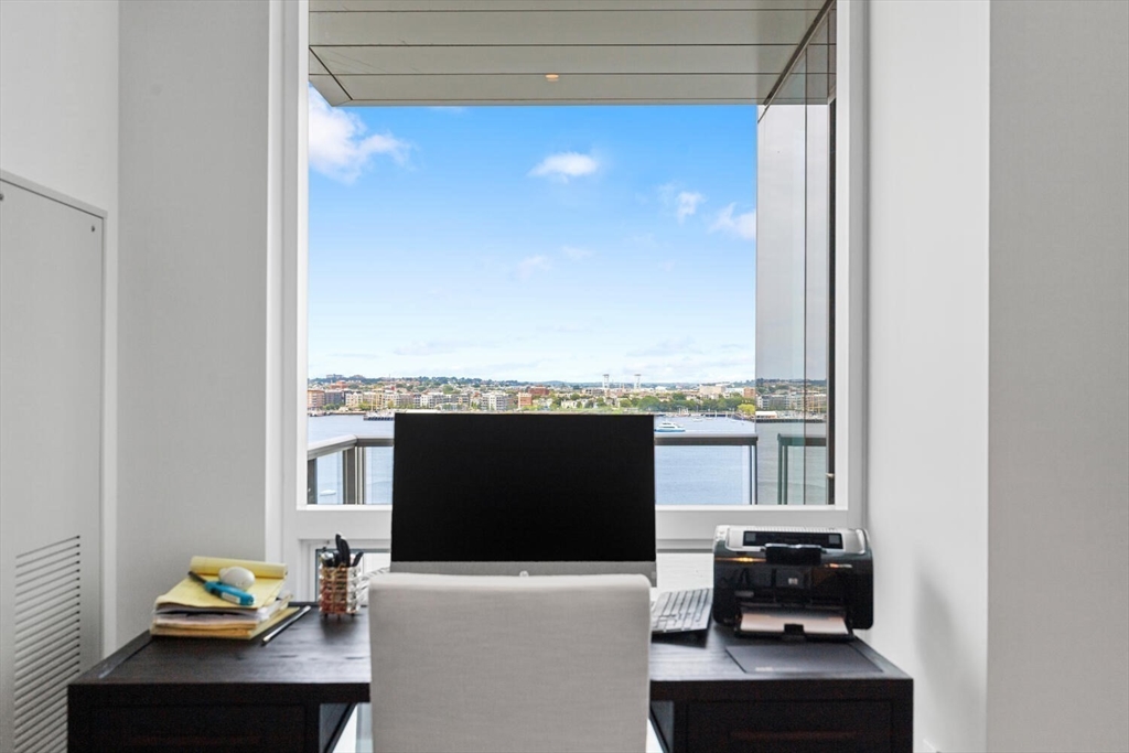 22 Liberty Dr #10D Boston, MA 02210