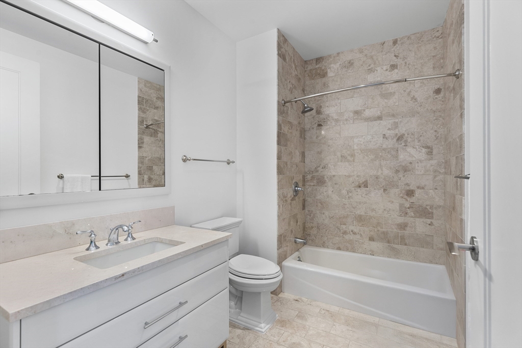 22 Liberty Dr #10D Boston, MA 02210