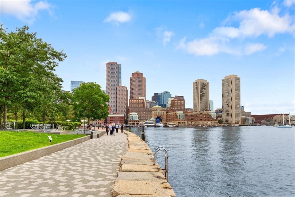 22 Liberty Dr #10D Boston, MA 02210