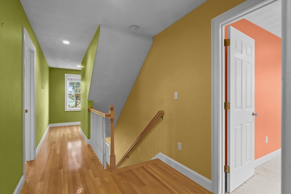 5 Bateman Ct #5 Wakefield, MA 01880 5 Bateman Ct #5 Wakefield, MA 01880