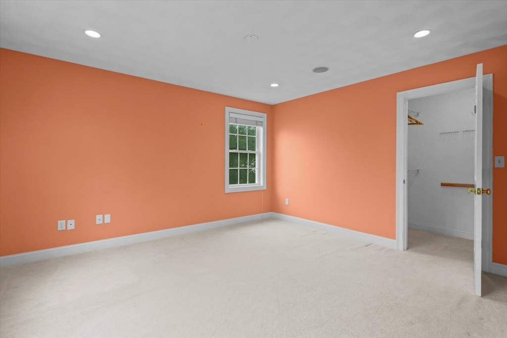 5 Bateman Ct #5 Wakefield, MA 01880 5 Bateman Ct #5 Wakefield, MA 01880