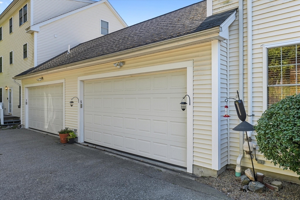 5 Bateman Ct #5 Wakefield, MA 01880 5 Bateman Ct #5 Wakefield, MA 01880