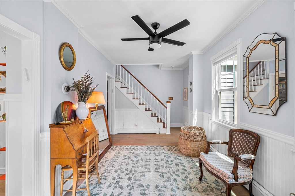 17 Vale Rd Wakefield, MA 01880