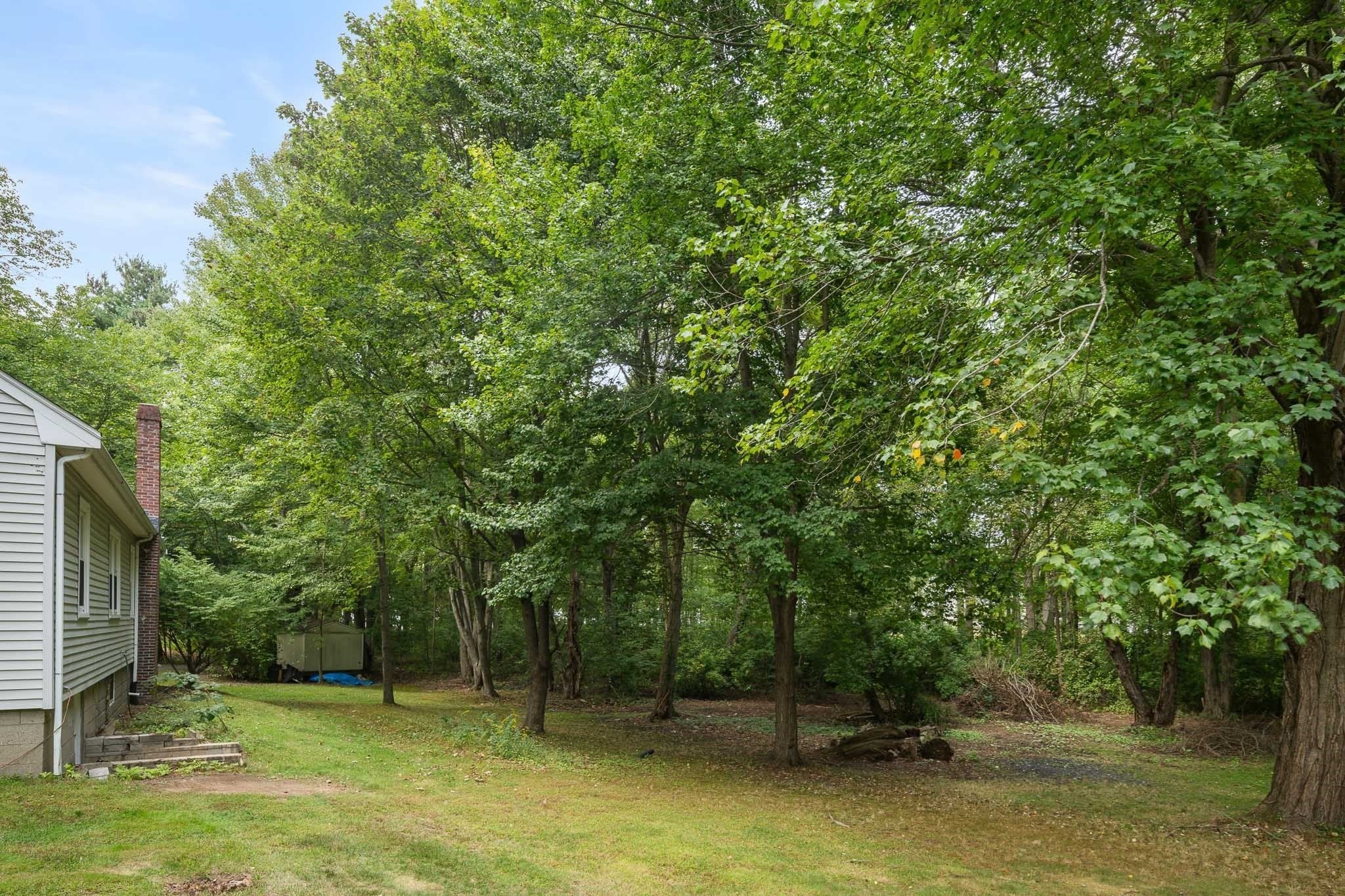 39 Montrose Ave Wakefield, MA 01880
