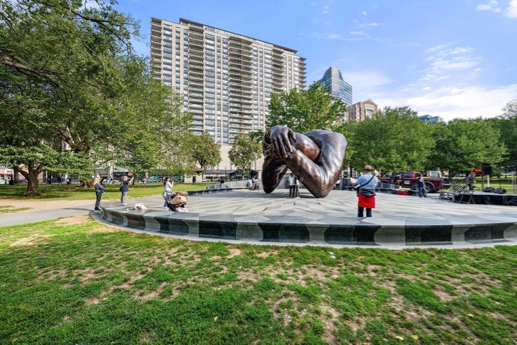 151 Tremont St #24D Boston, MA 02111