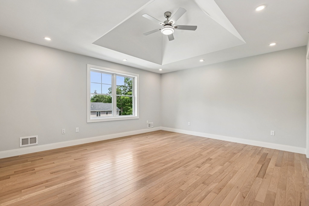 3 Hickory Hl #1 Wakefield, MA 01880