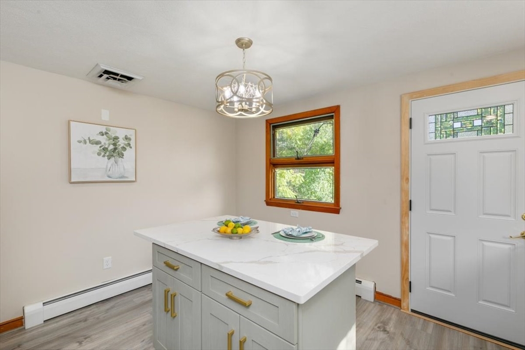 270 Lowell St Wakefield, MA 01880 270 Lowell St Wakefield, MA 01880