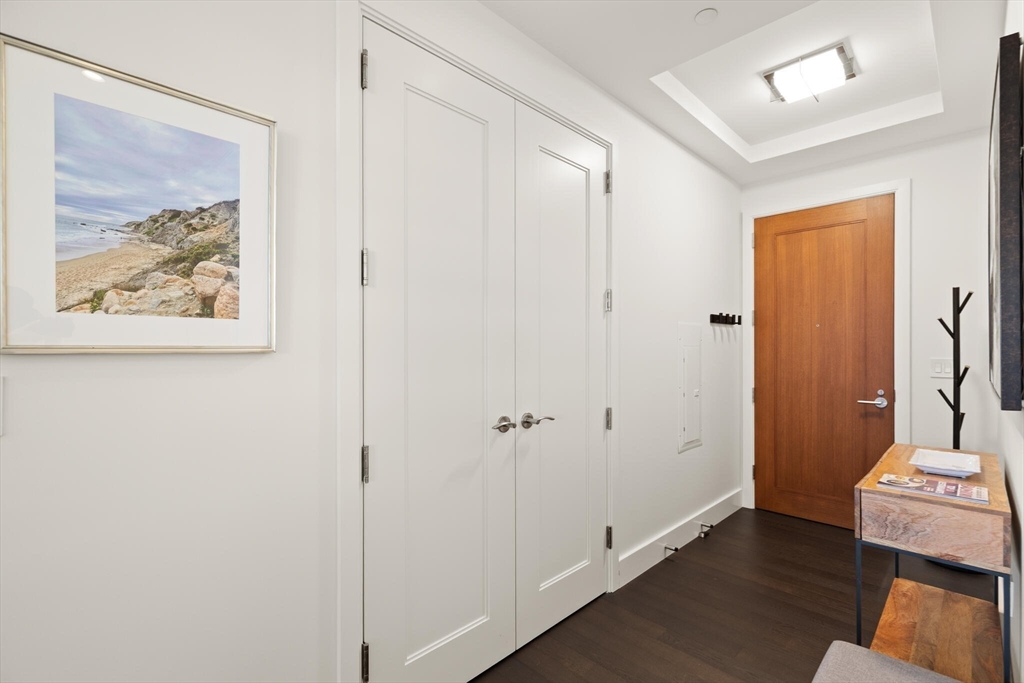 50 Liberty Dr #11L Boston, MA 02210