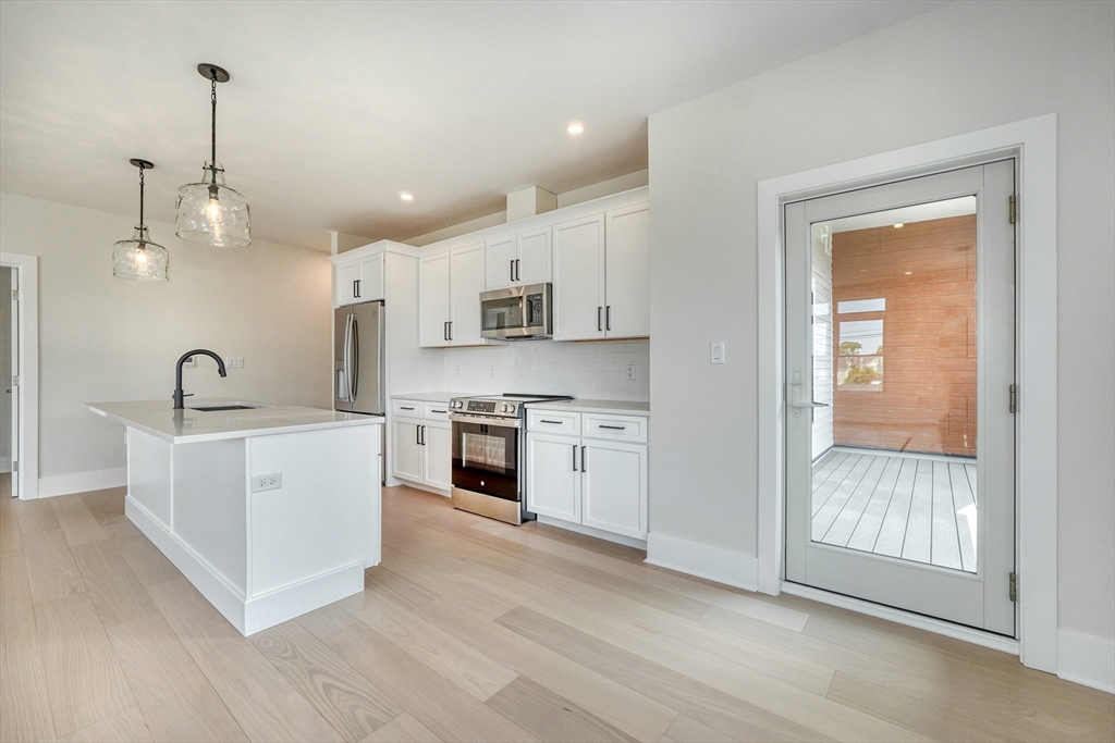 62 Foundry St #315 Wakefield, MA 01880