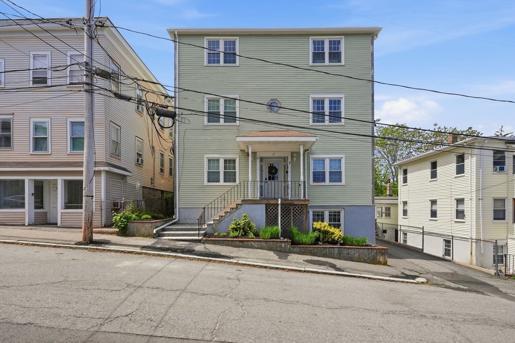 11 Columbia Rd #8 Wakefield, MA 01880