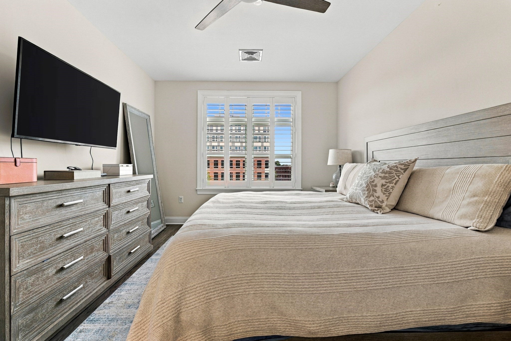 69 Foundry St #401 Wakefield, MA 01880