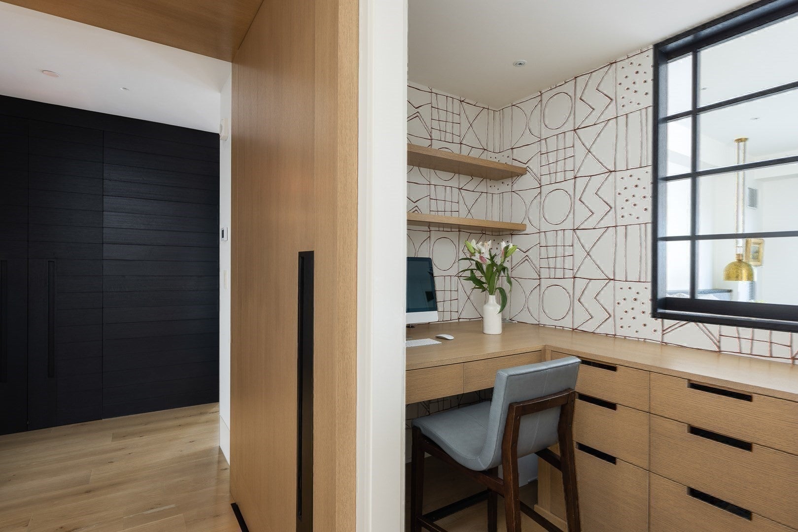 1 Huntington Ave #PH1702 Boston, MA 02116