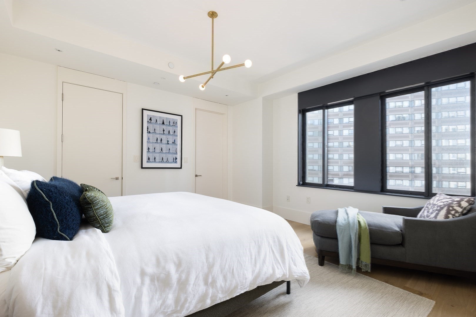 1 Huntington Ave #PH1702 Boston, MA 02116